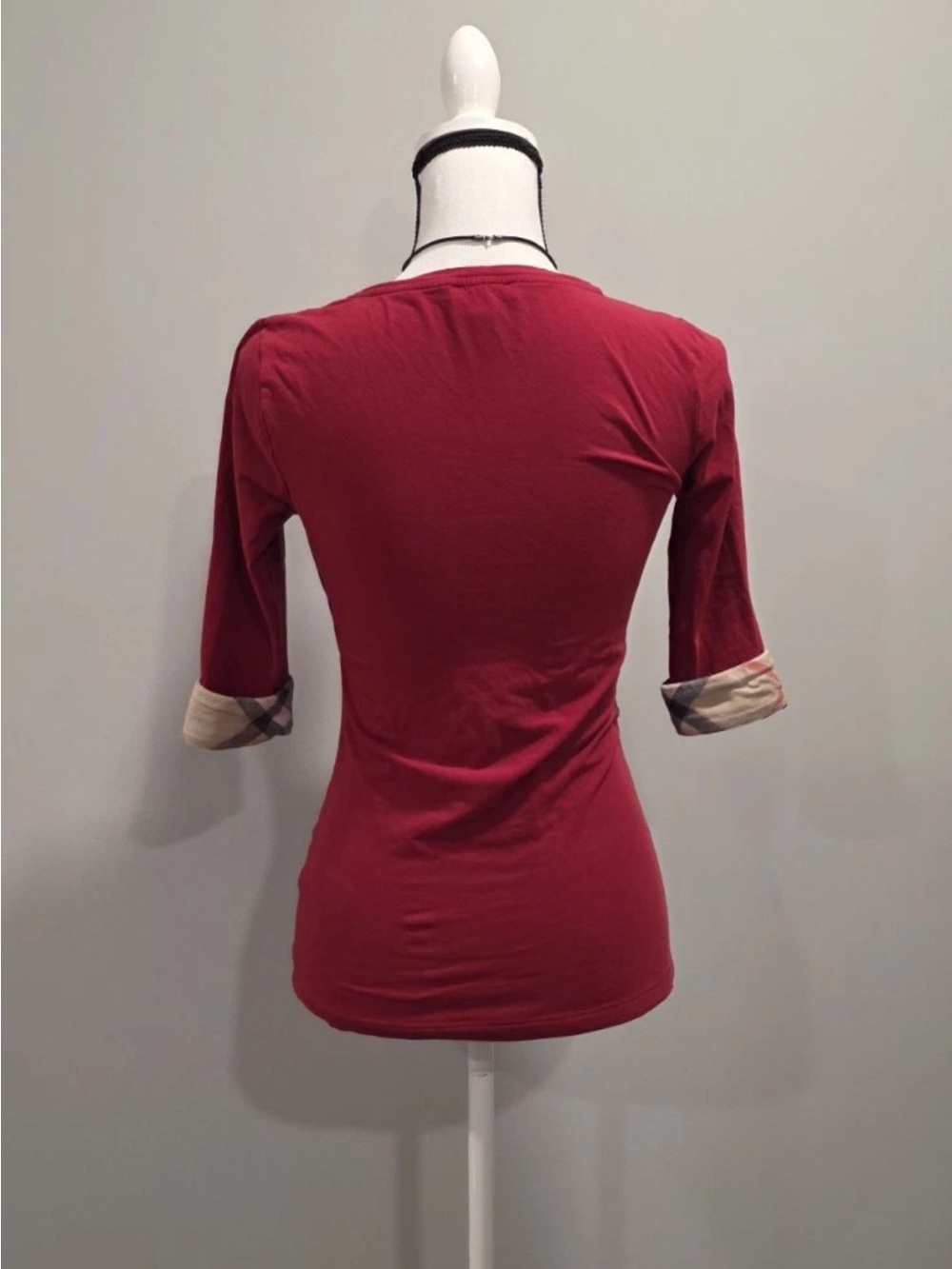 Authentic Burberry Women’s 3/4 Sleeve Top in Red - Picture 3 of 4